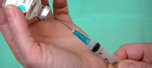vaccination injection